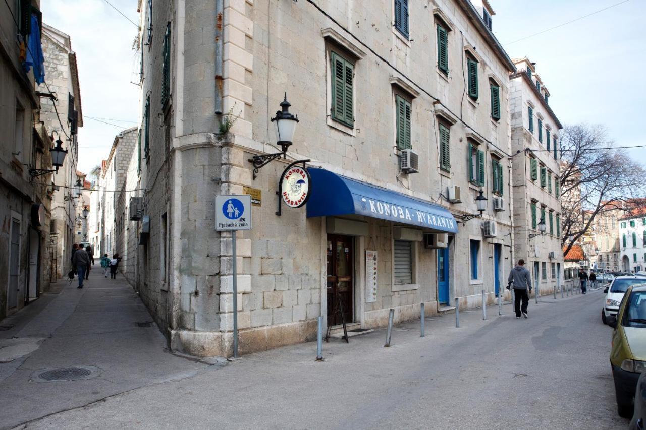 Luxury Apts Leone Centre Apartment *