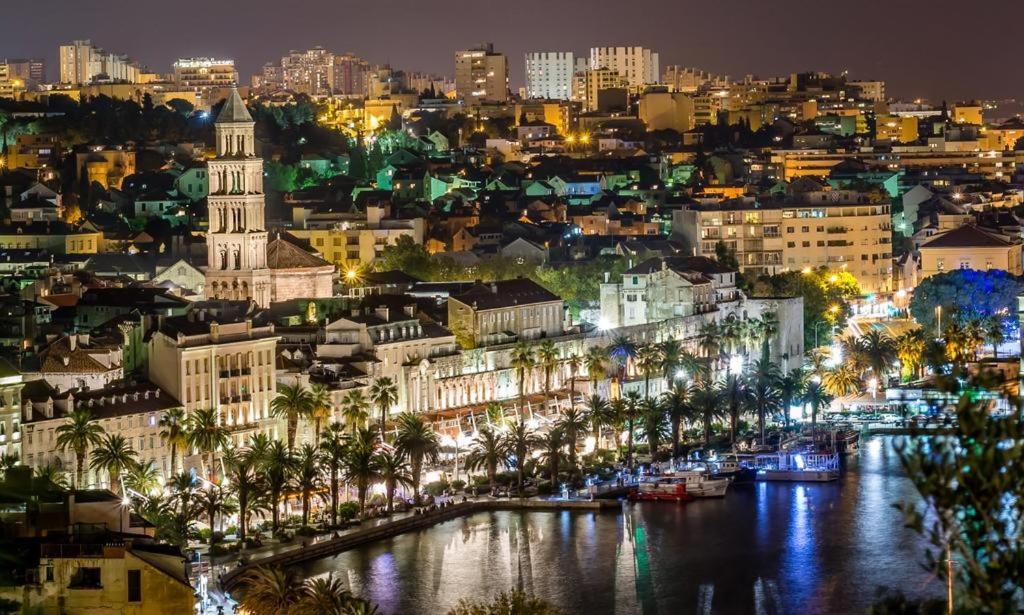 Apartment Luxury Apts Leone Centre Split