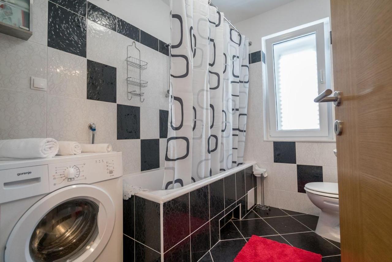 Anteo Free Parking Apartment Split