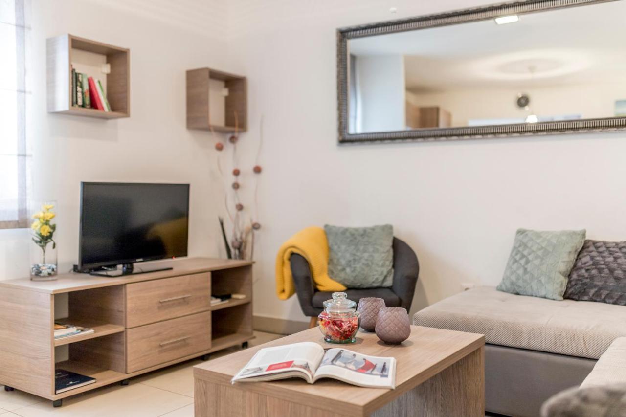 Apartment Varos *