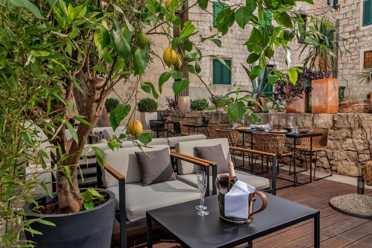 Heritage Hotel 19