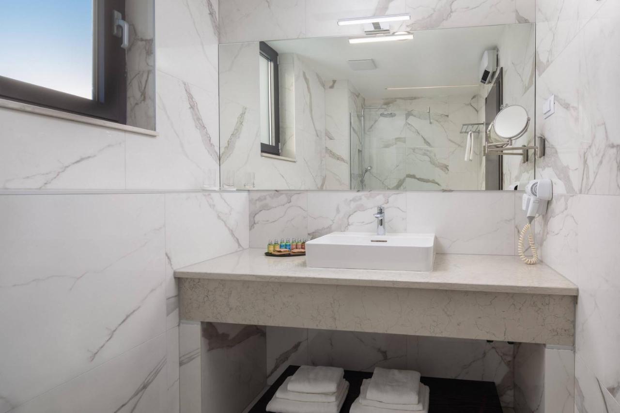 Ellure Luxury 4* Split