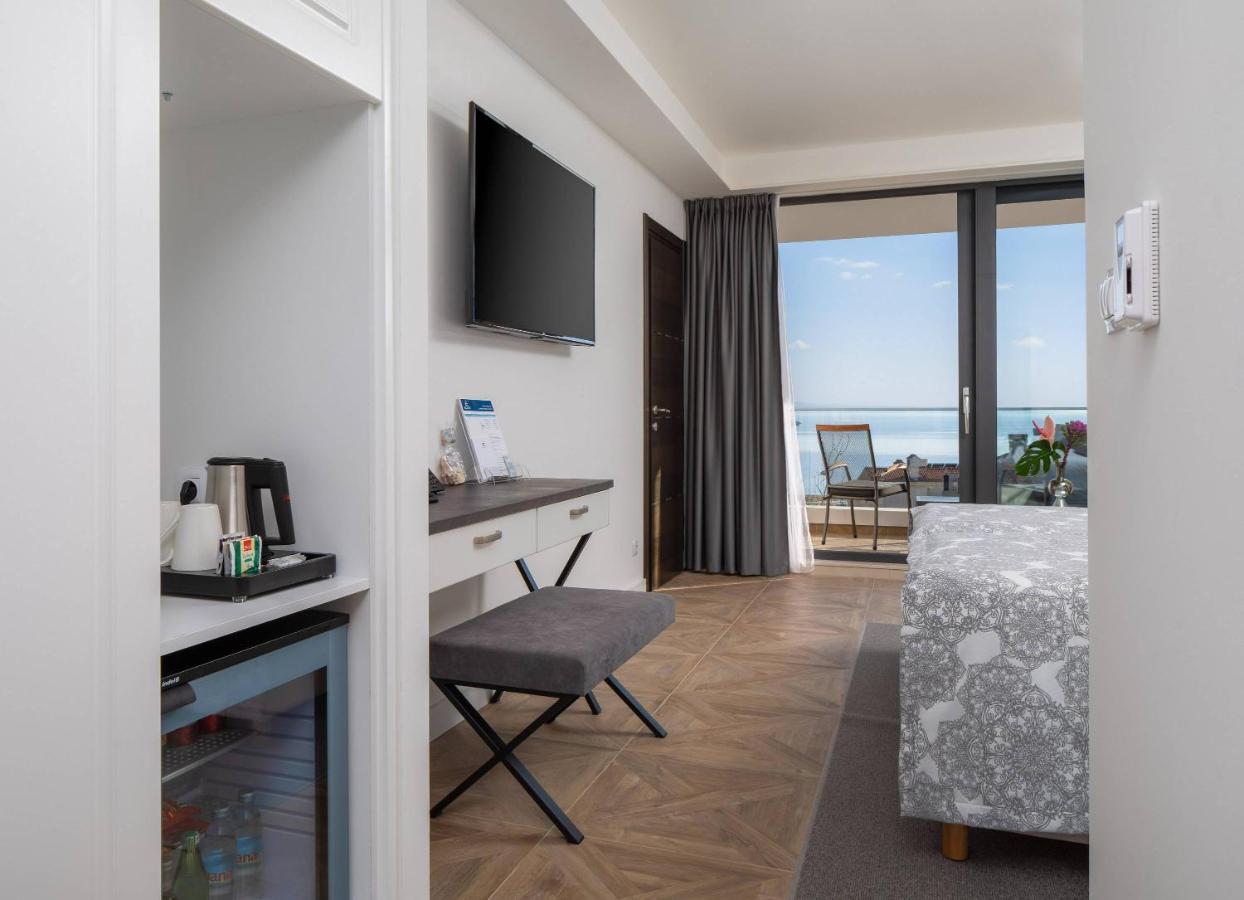 Ellure Luxury Hotel 4*