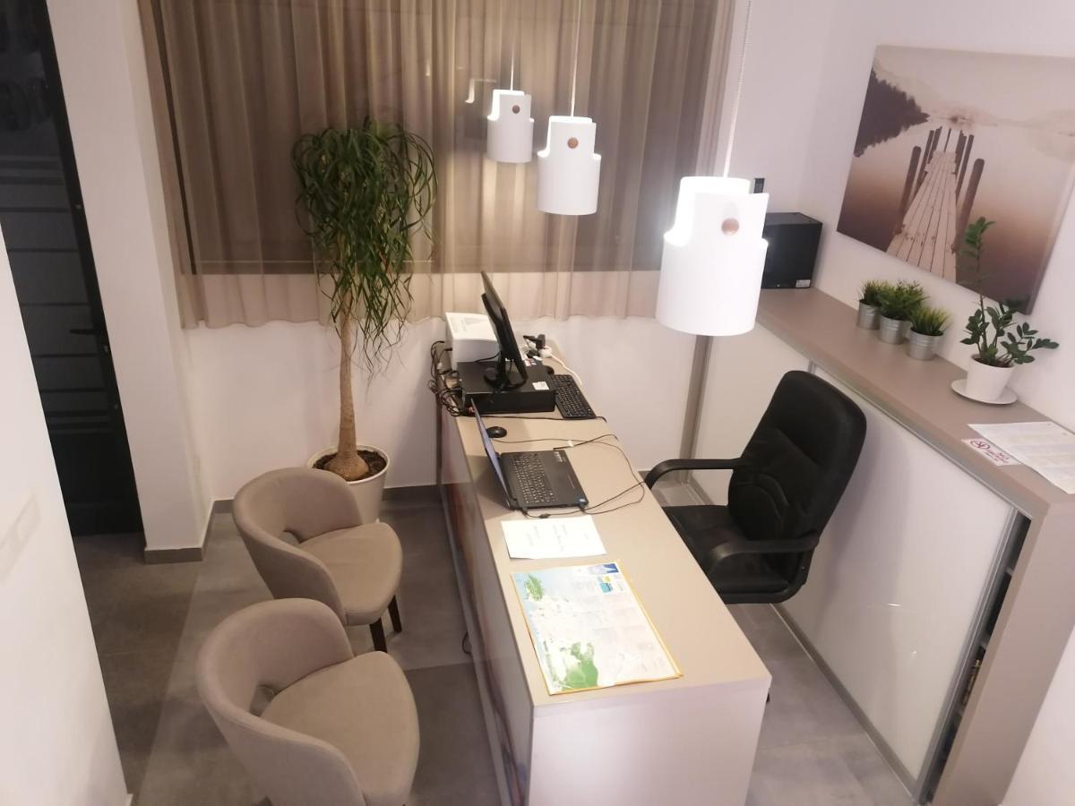 Luxury Pino