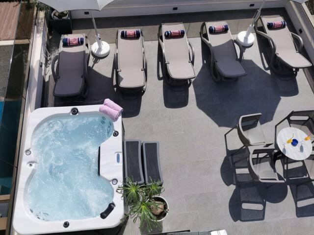 Luxury Pino 4*