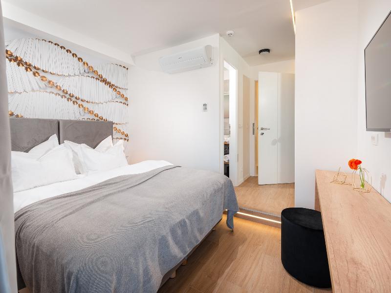 Bed & Breakfast Skaline Luxury