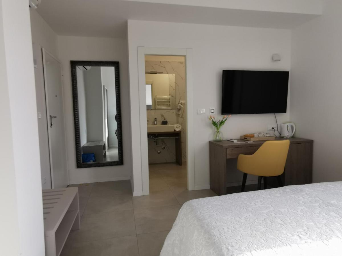Luxury Pino Guest house 4*
