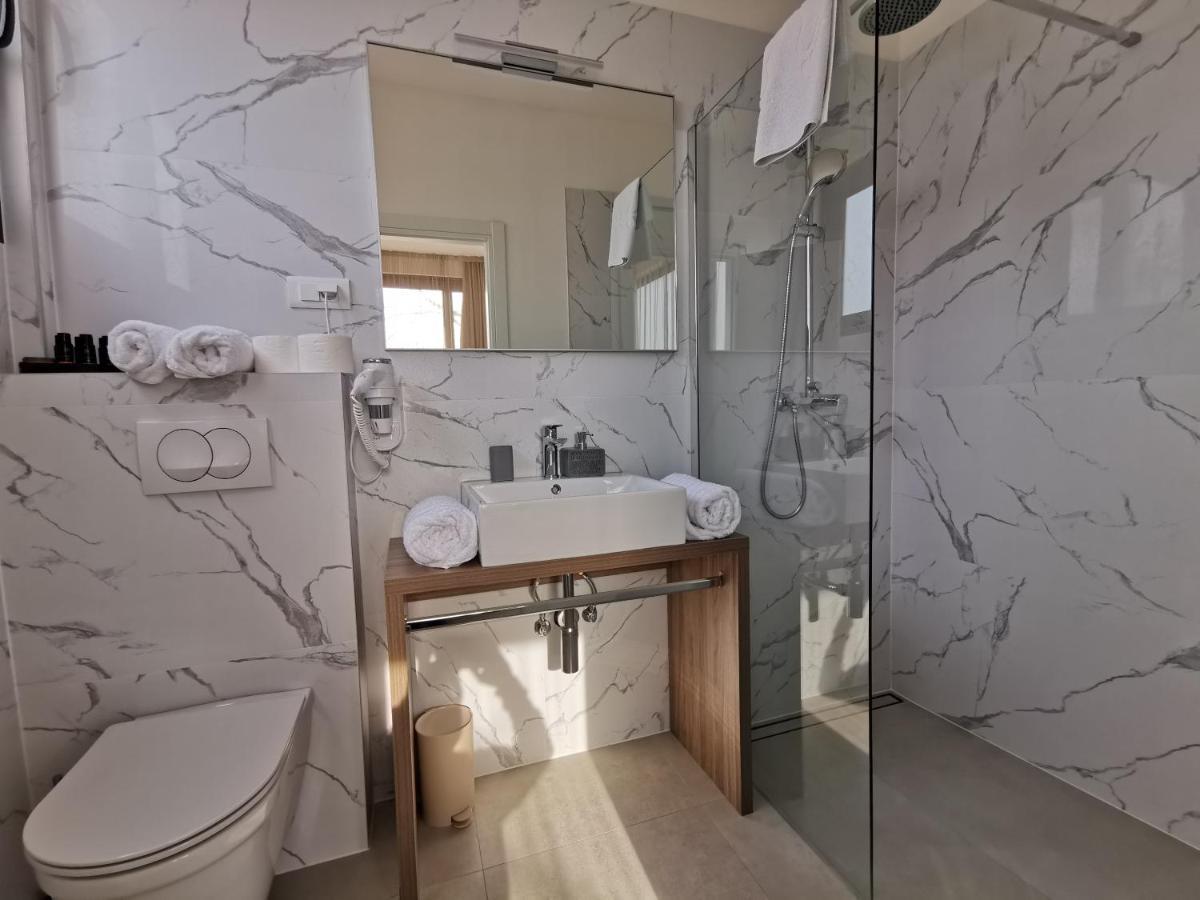 Luxury Pino Guest house 4*